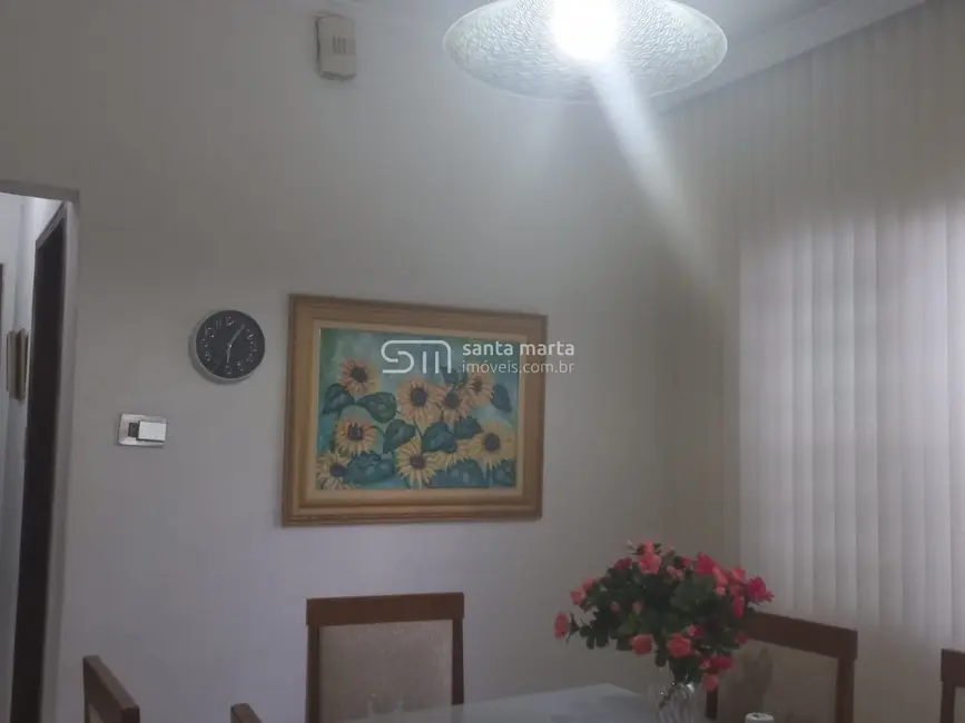 Casa com 3 quartos à venda, 280m2 em Centro, Lorena - SP - imagem 8 Foto 8 de Casa com 3 quartos à venda, 280m2 em Centro, Lorena - SP