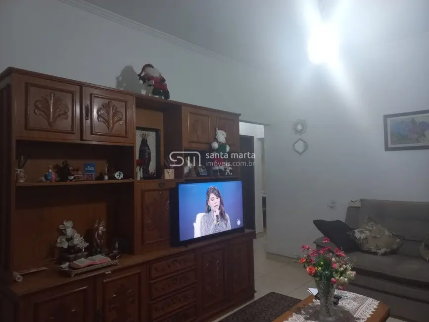 Casa com 3 quartos à venda, 280m2 em Centro, Lorena - SP - imagem 7 Foto 7 de Casa com 3 quartos à venda, 280m2 em Centro, Lorena - SP