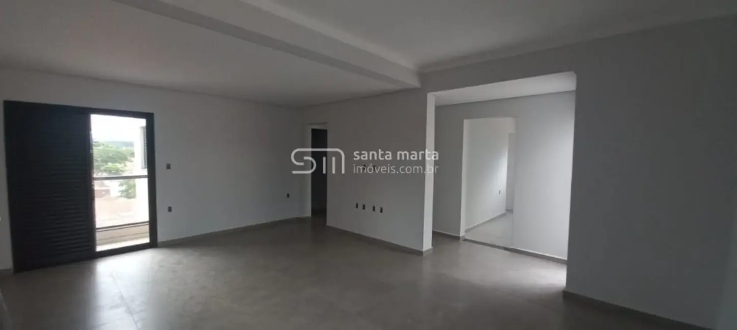 Foto 1 de Apartamento com 3 quartos à venda, 185m2 em Vila Passos, Lorena - SP