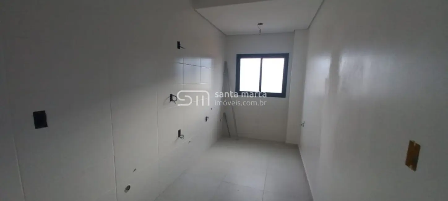 Foto 2 de Apartamento com 2 quartos à venda, 185m2 em Vila Passos, Lorena - SP
