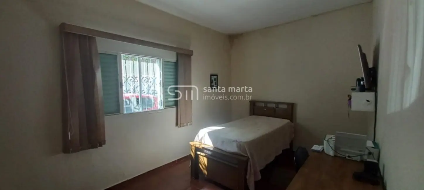 Casa com 3 quartos à venda, 160m2 em Jardim Margarida, Lorena - SP - imagem 4 Foto 4 de Casa com 3 quartos à venda, 160m2 em Jardim Margarida, Lorena - SP