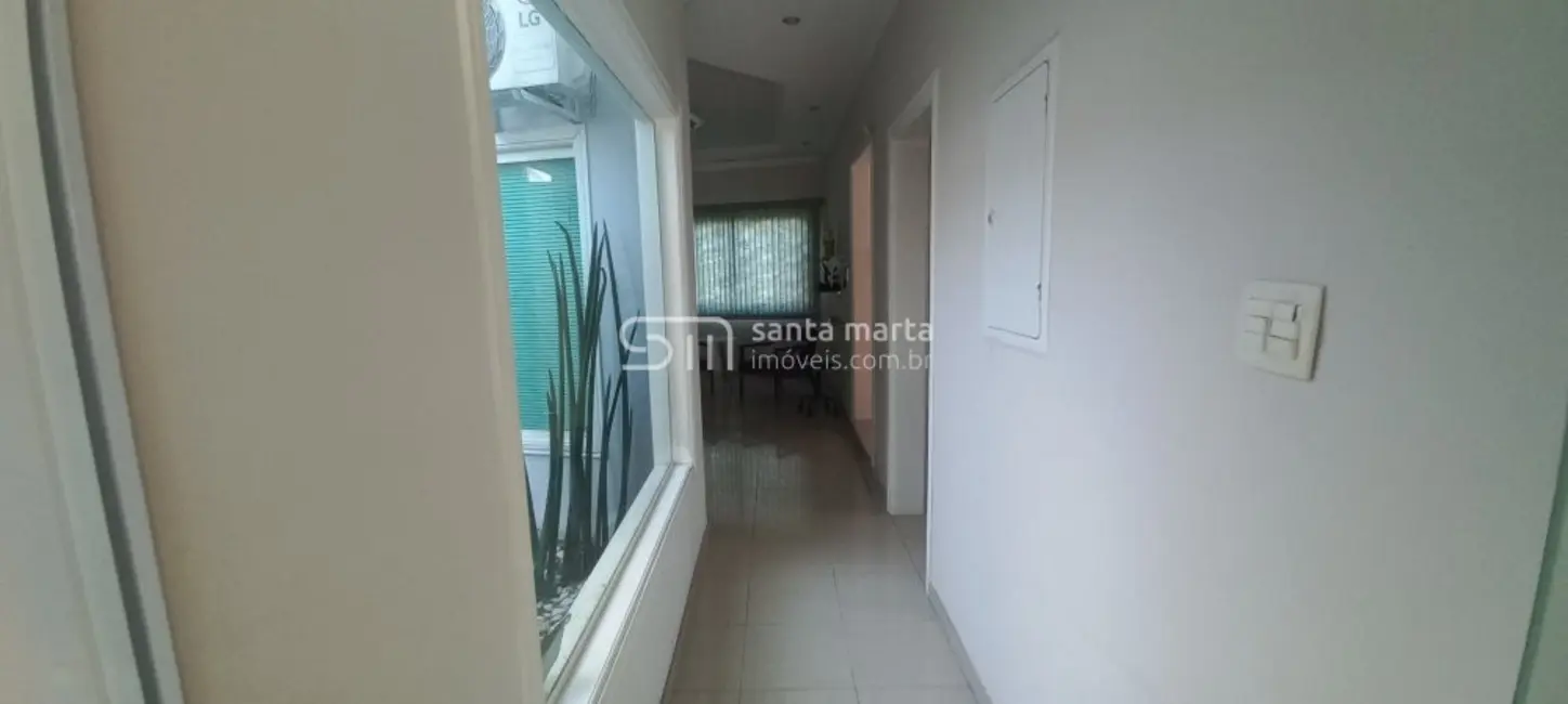 Foto 5 de Sobrado com 3 quartos à venda, 160m2 em Lorena - SP