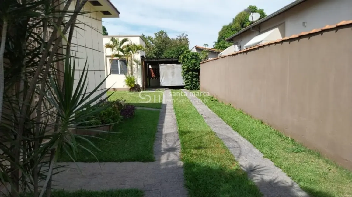 Foto 2 de Casa com 4 quartos à venda, 900m2 em Lorena - SP