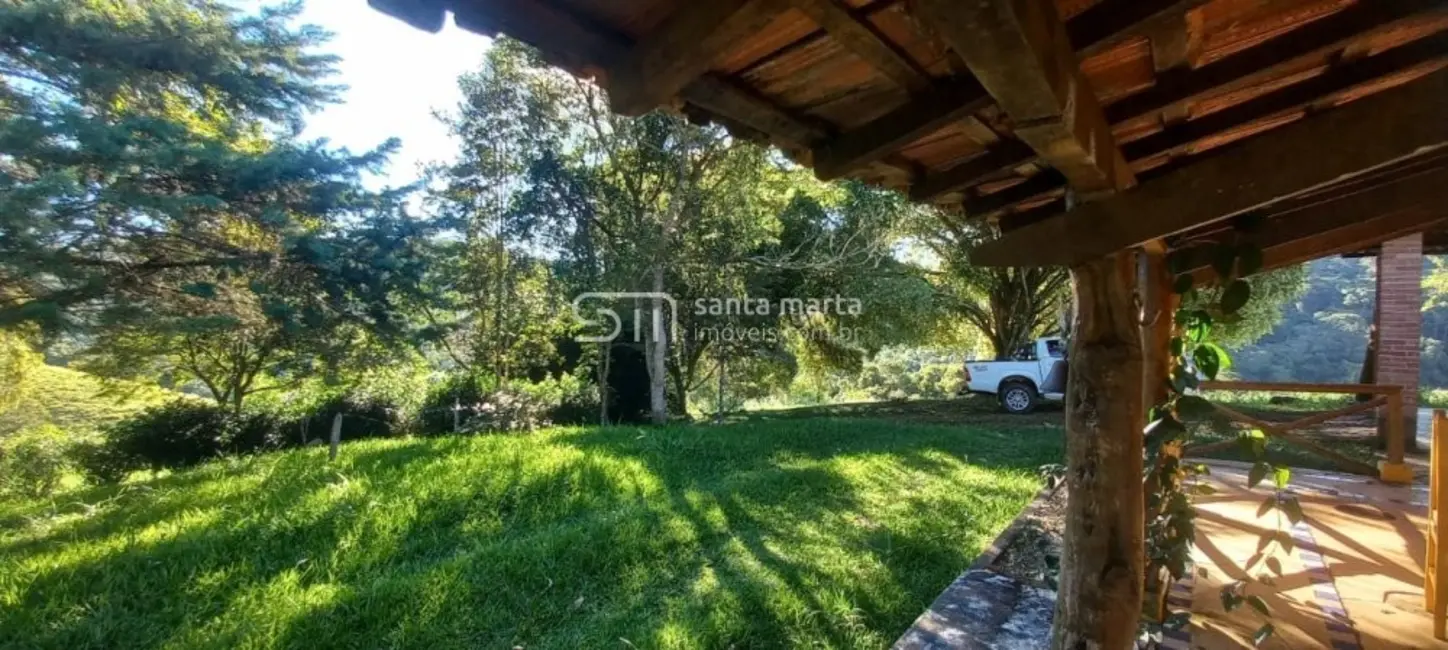 Foto 3 de Fazenda / Haras com 4 quartos à venda, 72m2 em Silveiras - SP