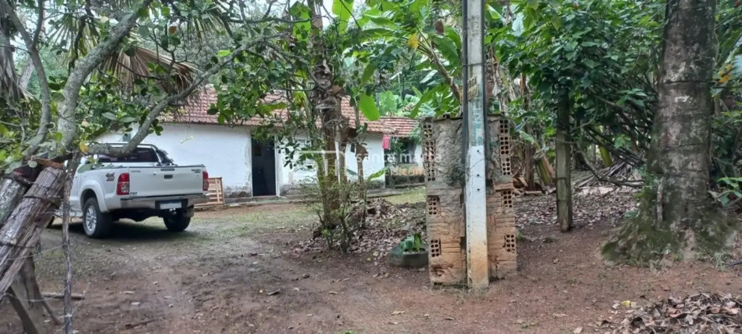 Foto 1 de Fazenda / Haras com 2 quartos à venda, 65m2 em Cachoeira Paulista - SP