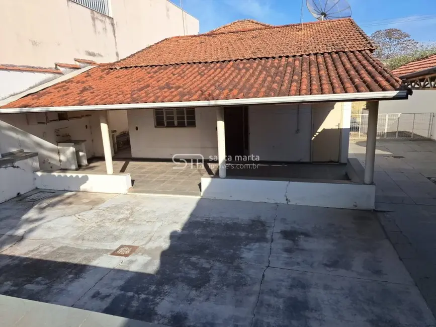Foto 1 de Casa com 3 quartos à venda, 660m2 em Centro, Cachoeira Paulista - SP