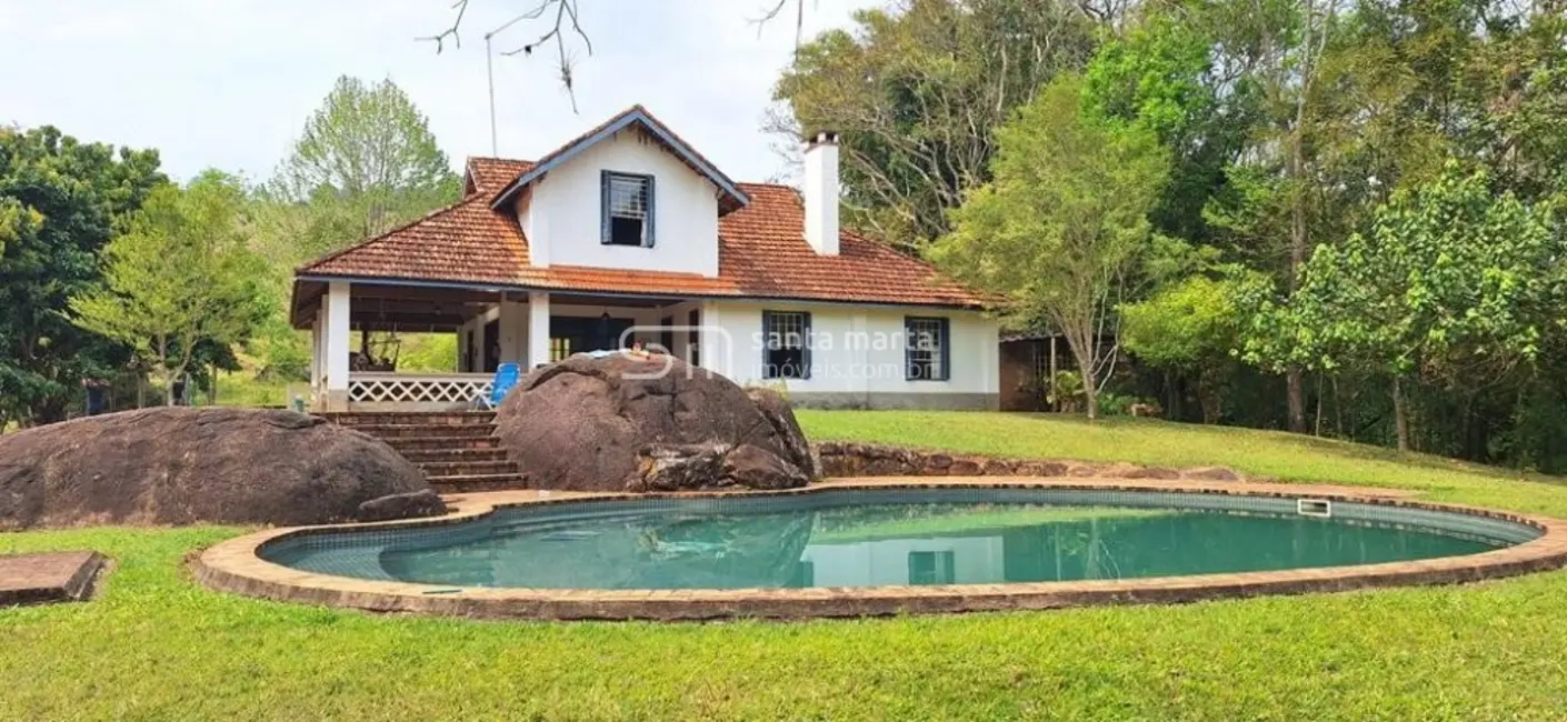 Foto 1 de Fazenda / Haras com 3 quartos à venda, 19m2 em Cunha - SP