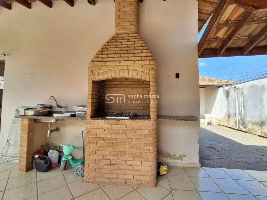 Foto 3 de Casa com 3 quartos à venda, 360m2 em Vila Hepacare, Lorena - SP