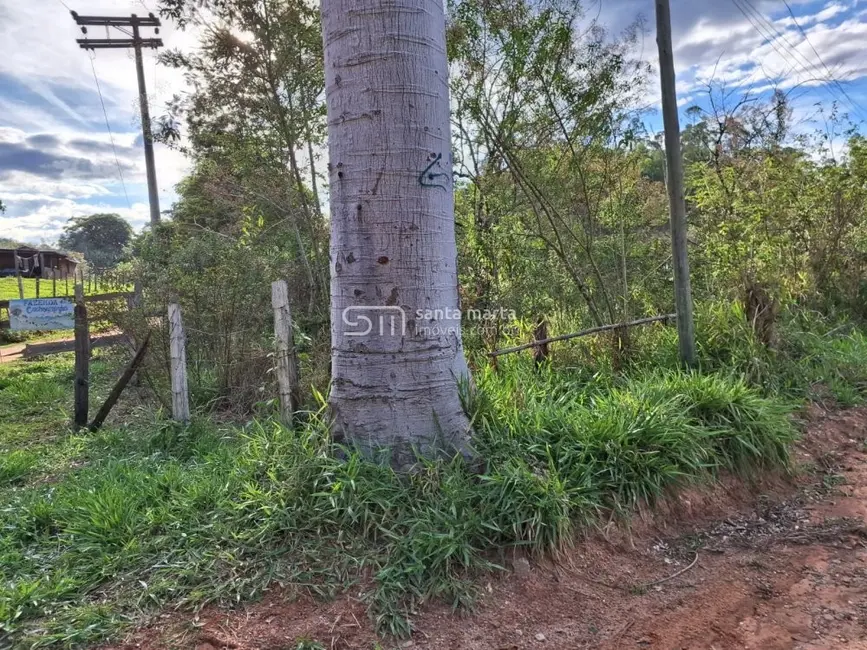 Fazenda / Haras com 4 quartos à venda, 215m2 em Piquete - SP - imagem 6 Foto 6 de Fazenda / Haras com 4 quartos à venda, 215m2 em Piquete - SP