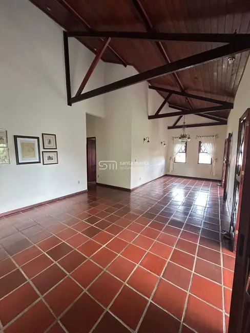 Foto 2 de Casa com 3 quartos à venda, 800m2 em Bananal - SP