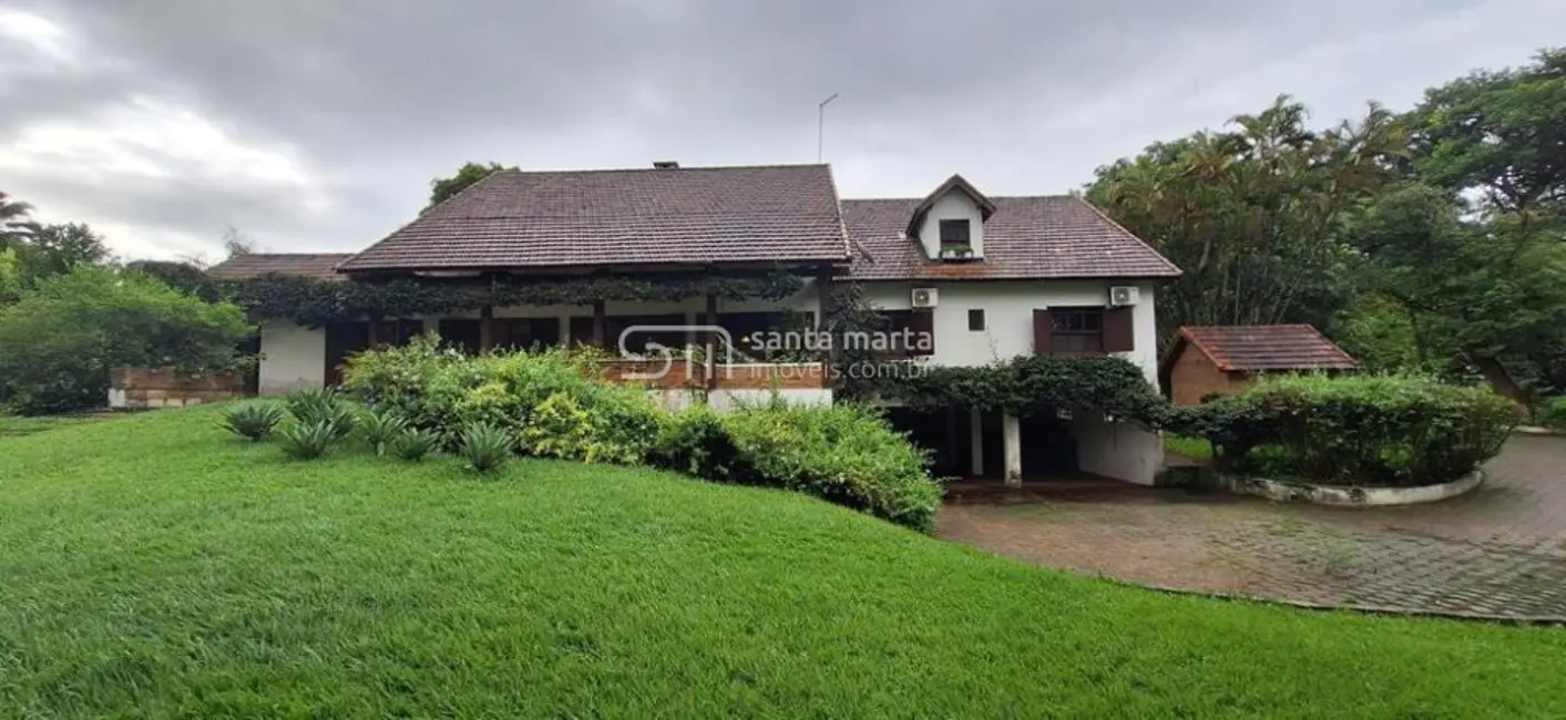 Fazenda / Haras com 7 quartos à venda em Pindamonhangaba - SP - imagem 2 Foto 2 de Fazenda / Haras com 7 quartos à venda em Pindamonhangaba - SP