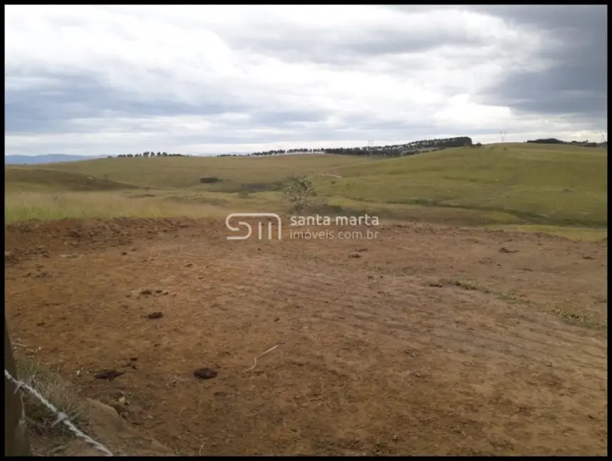 Foto 6 de Chácara à venda, 300m2 em Embaú, Cachoeira Paulista - SP