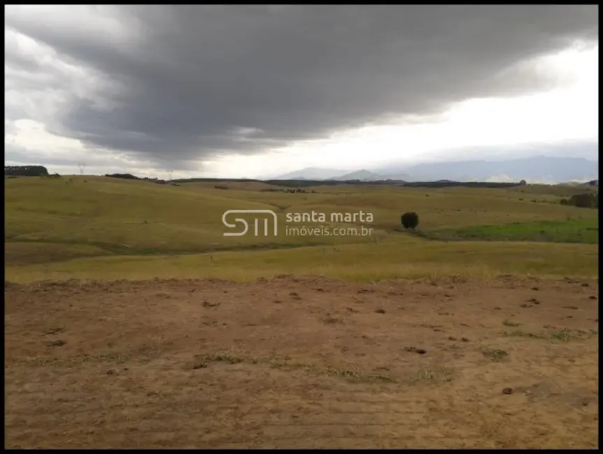 Foto 2 de Chácara à venda, 71m2 em Embaú, Cachoeira Paulista - SP