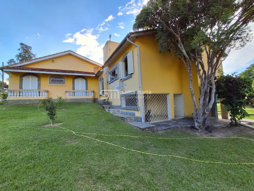 Chácara com 3 quartos à venda, 2200m2 em Lorena - SP - imagem 3 Foto 3 de Chácara com 3 quartos à venda, 2200m2 em Lorena - SP