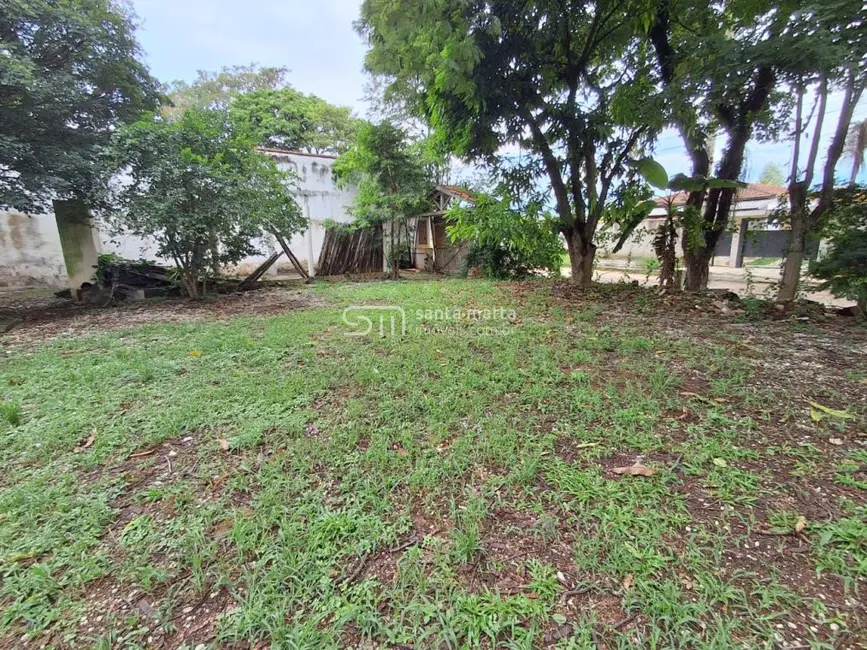 Foto 1 de Casa com 1 quarto à venda, 720m2 em Guaratingueta - SP