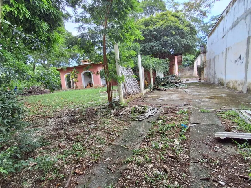 Foto 3 de Casa com 1 quarto à venda, 720m2 em Guaratingueta - SP