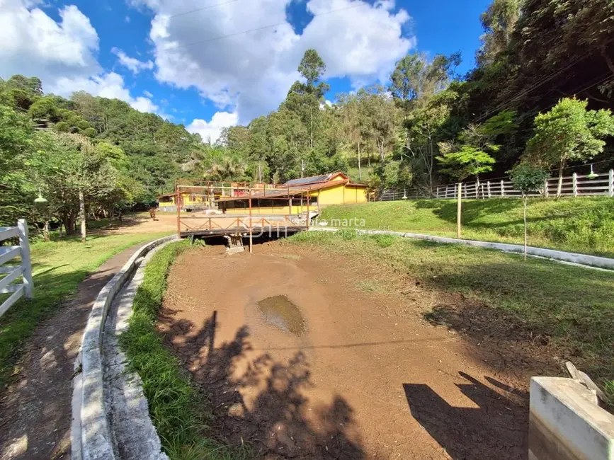Foto 3 de Fazenda / Haras com 2 quartos à venda, 720m2 em Delfim Moreira - MG
