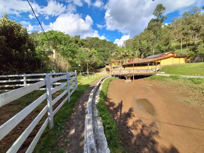 Foto 4 de Fazenda / Haras com 2 quartos à venda, 720m2 em Delfim Moreira - MG