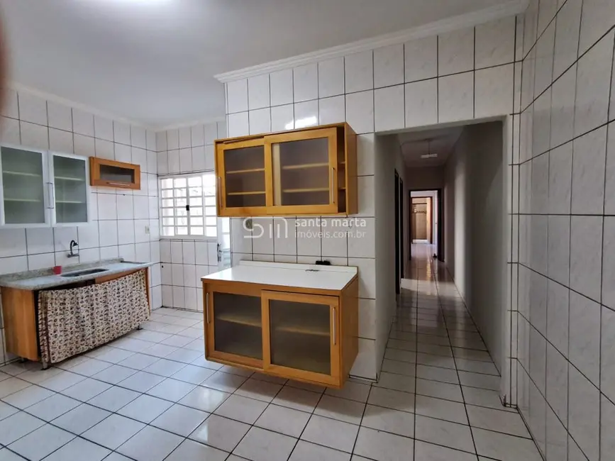 Casa com 2 quartos à venda, 720m2 em Cidade Industrial, Lorena - SP - imagem 6 Foto 6 de Casa com 2 quartos à venda, 720m2 em Cidade Industrial, Lorena - SP