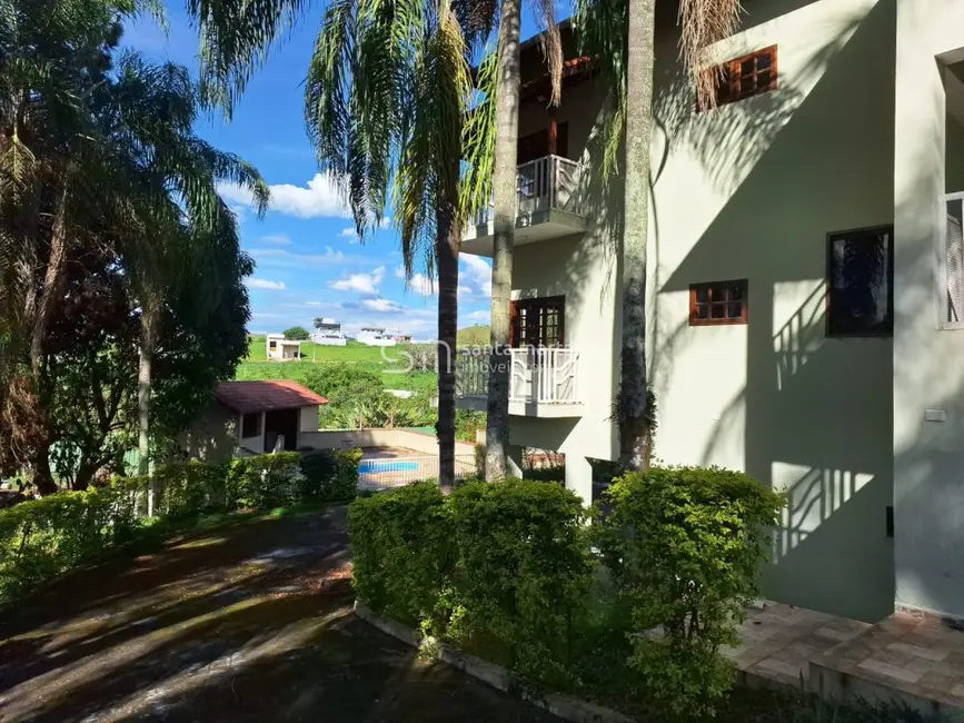 Foto 1 de Chácara com 4 quartos à venda, 720m2 em Lavrinhas - SP
