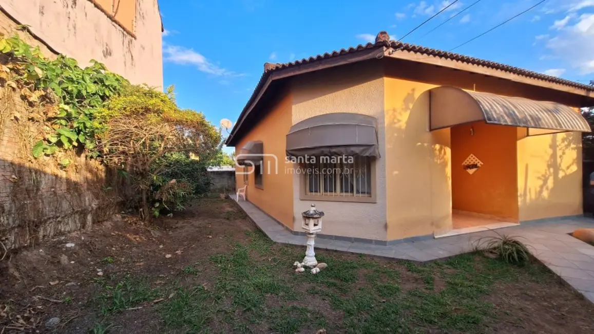 Casa com 3 quartos à venda, 123m2 em Cruz, Lorena - SP - imagem 1 Foto 1 de Casa com 3 quartos à venda, 123m2 em Cruz, Lorena - SP