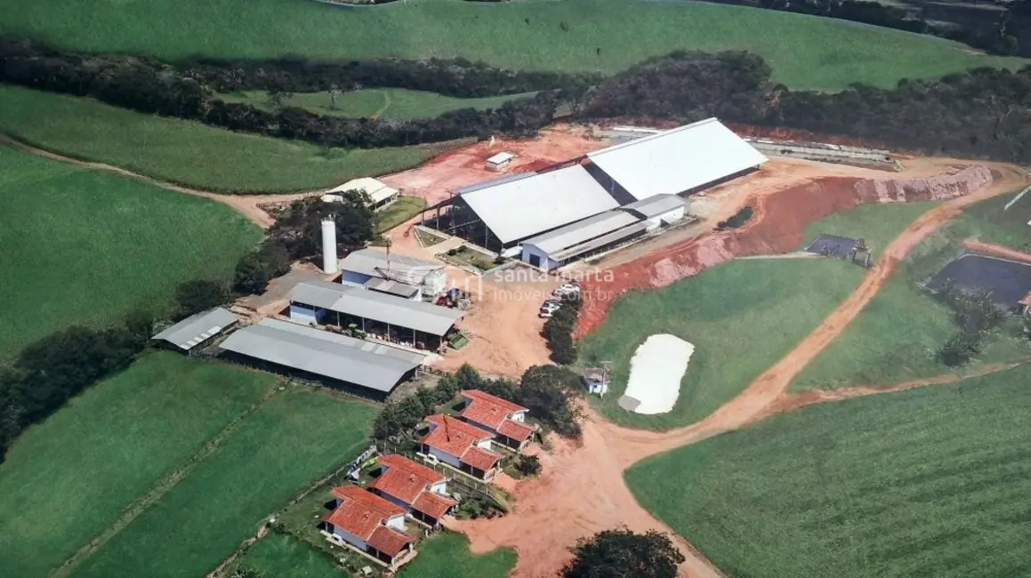 Foto 1 de Fazenda / Haras com 3 quartos à venda, 123m2 em Carmo De Minas - MG