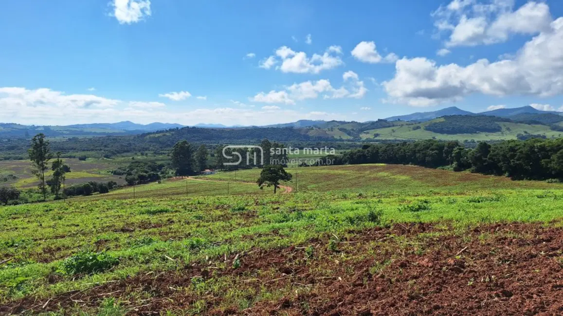 Foto 2 de Fazenda / Haras com 3 quartos à venda, 123m2 em Carmo De Minas - MG