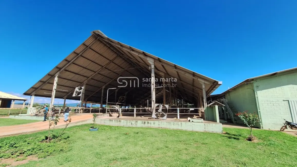 Fazenda / Haras com 3 quartos à venda, 123m2 em Carmo De Minas - MG - imagem 4 Foto 4 de Fazenda / Haras com 3 quartos à venda, 123m2 em Carmo De Minas - MG