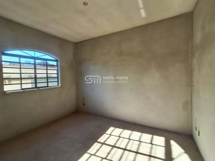 Casa com 3 quartos à venda, 123m2 em Olaria, Lorena - SP - imagem 4 Foto 4 de Casa com 3 quartos à venda, 123m2 em Olaria, Lorena - SP