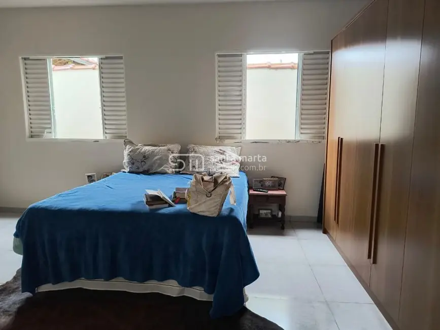 Foto 2 de Casa com 1 quarto à venda, 123m2 em Silveiras - SP