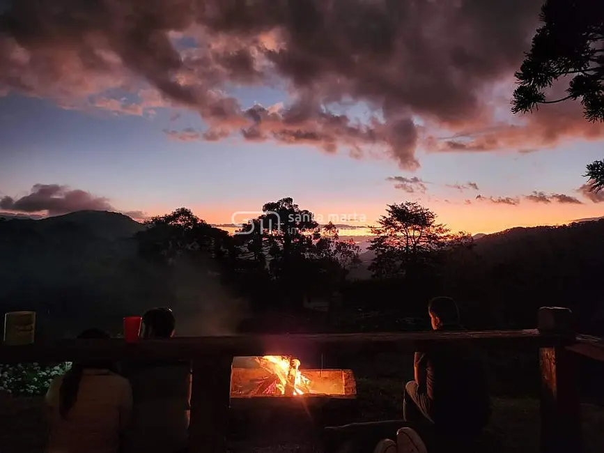 Foto 3 de Fazenda / Haras à venda, 123m2 em Delfim Moreira - MG