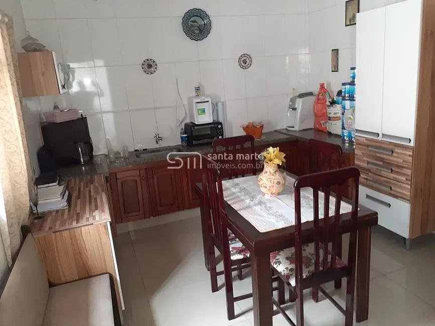 Foto 7 de Casa com 4 quartos à venda, 123m2 em Vila Nunes, Lorena - SP