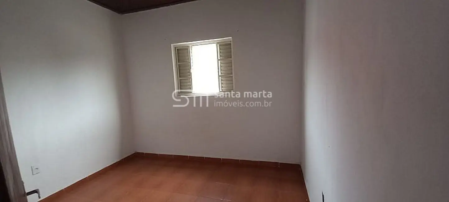 Foto 4 de Casa com 2 quartos à venda, 123m2 em Lorena - SP