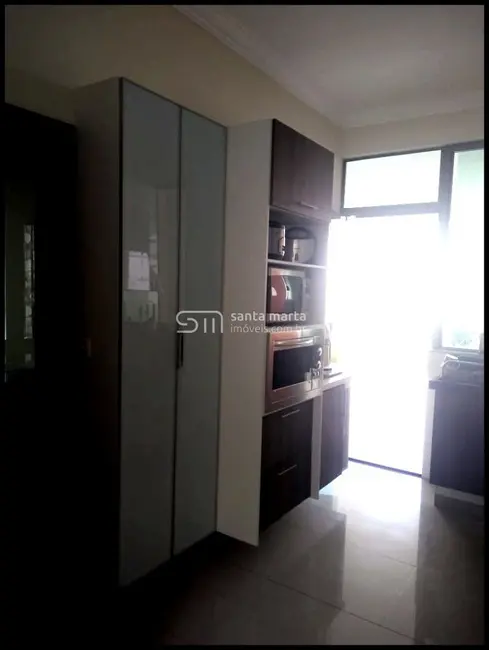 Casa com 2 quartos à venda, 450m2 em Parque Mondesir, Lorena - SP - imagem 6 Foto 6 de Casa com 2 quartos à venda, 450m2 em Parque Mondesir, Lorena - SP