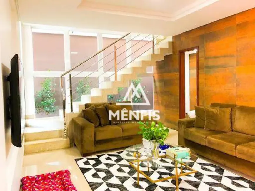 Foto 6 de Sobrado com 3 quartos à venda, 230m2 em Plano Diretor Sul, Palmas - TO