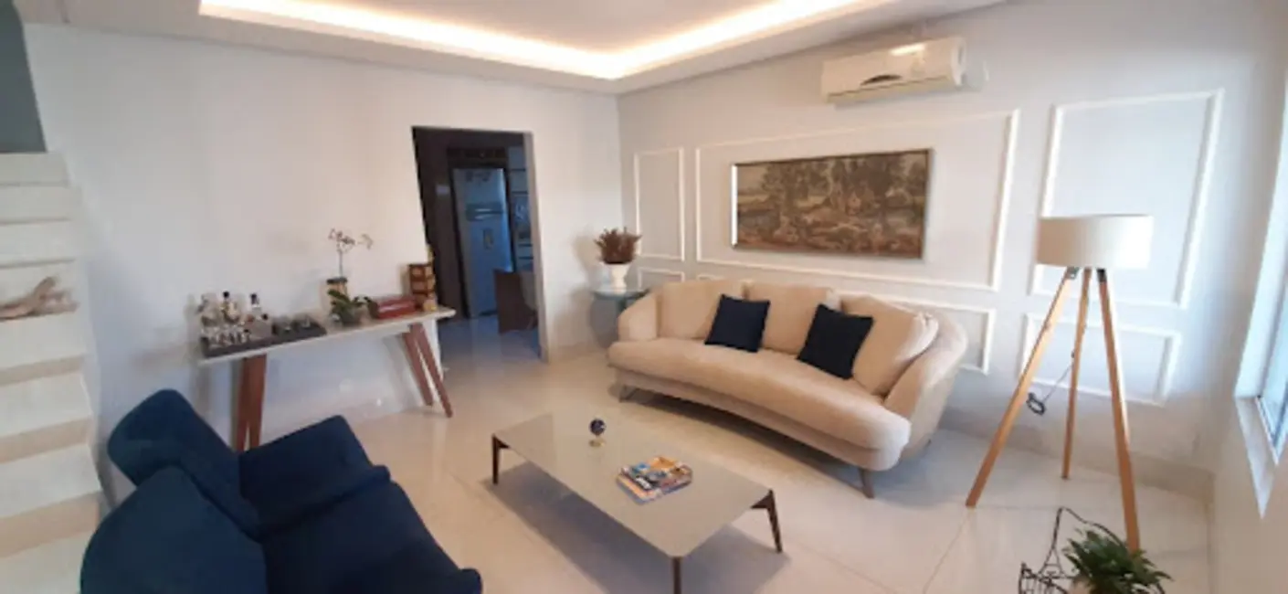 Foto 3 de Sobrado com 3 quartos à venda, 250m2 em Plano Diretor Sul, Palmas - TO