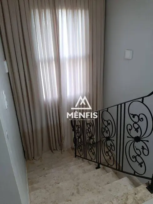 Foto 5 de Sobrado com 3 quartos à venda, 230m2 em Plano Diretor Sul, Palmas - TO