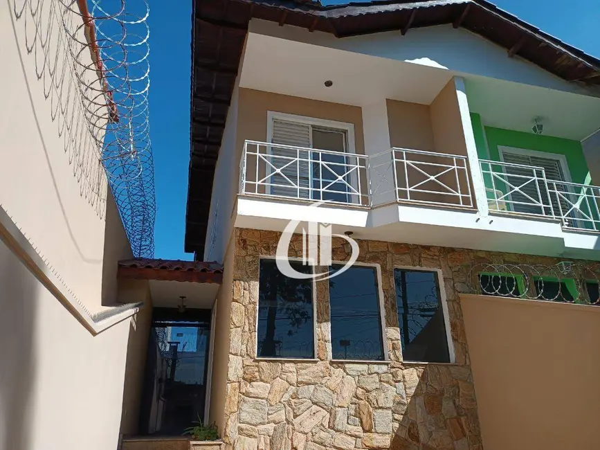 Foto 2 de Sobrado com 3 quartos à venda, 140m2 em Vila Constança, São Paulo - SP