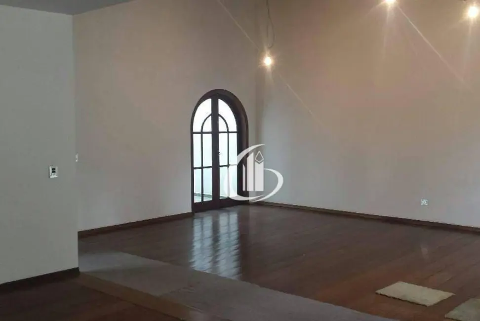 Foto 8 de Sobrado com 4 quartos à venda, 500m2 em Tremembé, São Paulo - SP