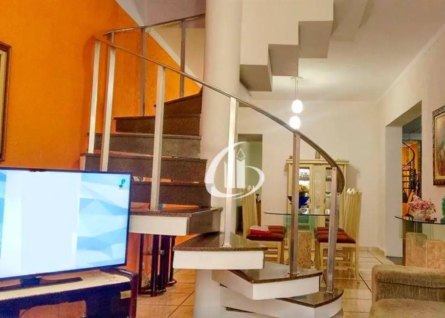 Foto 4 de Sobrado com 3 quartos à venda, 220m2 em Jardim São Paulo(Zona Norte), São Paulo - SP