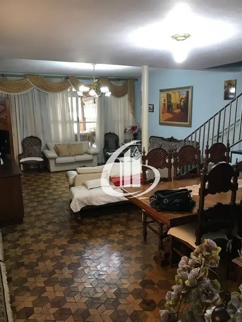 Sobrado com 3 quartos à venda, 200m2 em Santana, São Paulo - SP - imagem 5 Foto 5 de Sobrado com 3 quartos à venda, 200m2 em Santana, São Paulo - SP