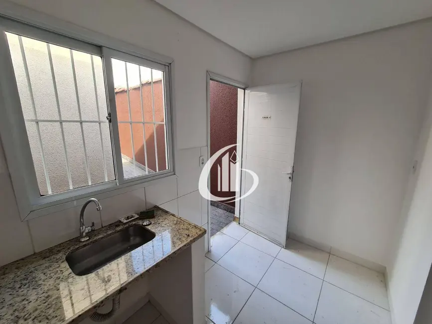 Foto 3 de Casa com 1 quarto para alugar, 25m2 em Vila Ede, São Paulo - SP