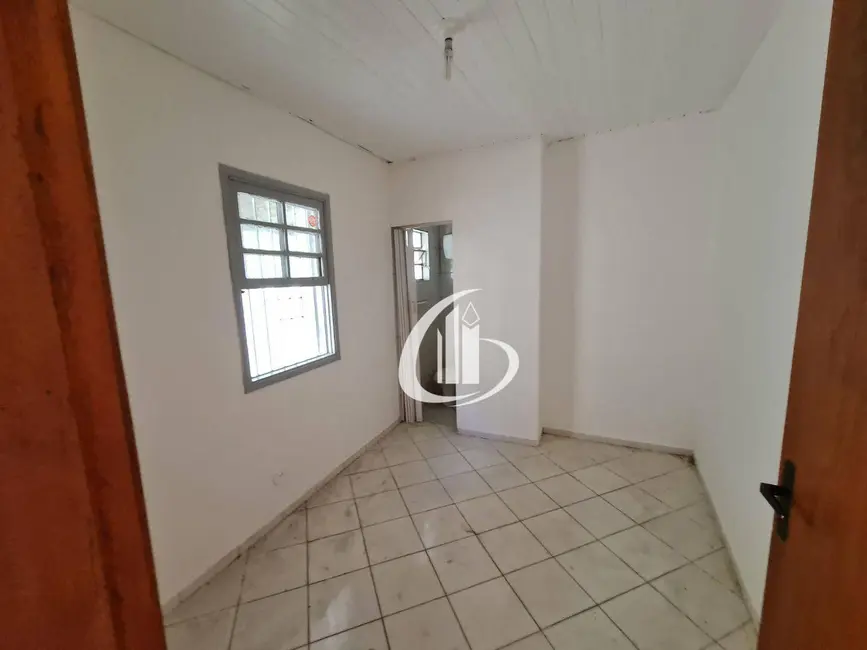Casa com 2 quartos para alugar, 75m2 em Vila Medeiros, São Paulo - SP - imagem 3 Foto 3 de Casa com 2 quartos para alugar, 75m2 em Vila Medeiros, São Paulo - SP