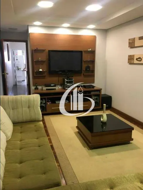 Sobrado com 3 quartos à venda, 227m2 em Vila Nova Mazzei, São Paulo - SP - imagem 3 Foto 3 de Sobrado com 3 quartos à venda, 227m2 em Vila Nova Mazzei, São Paulo - SP