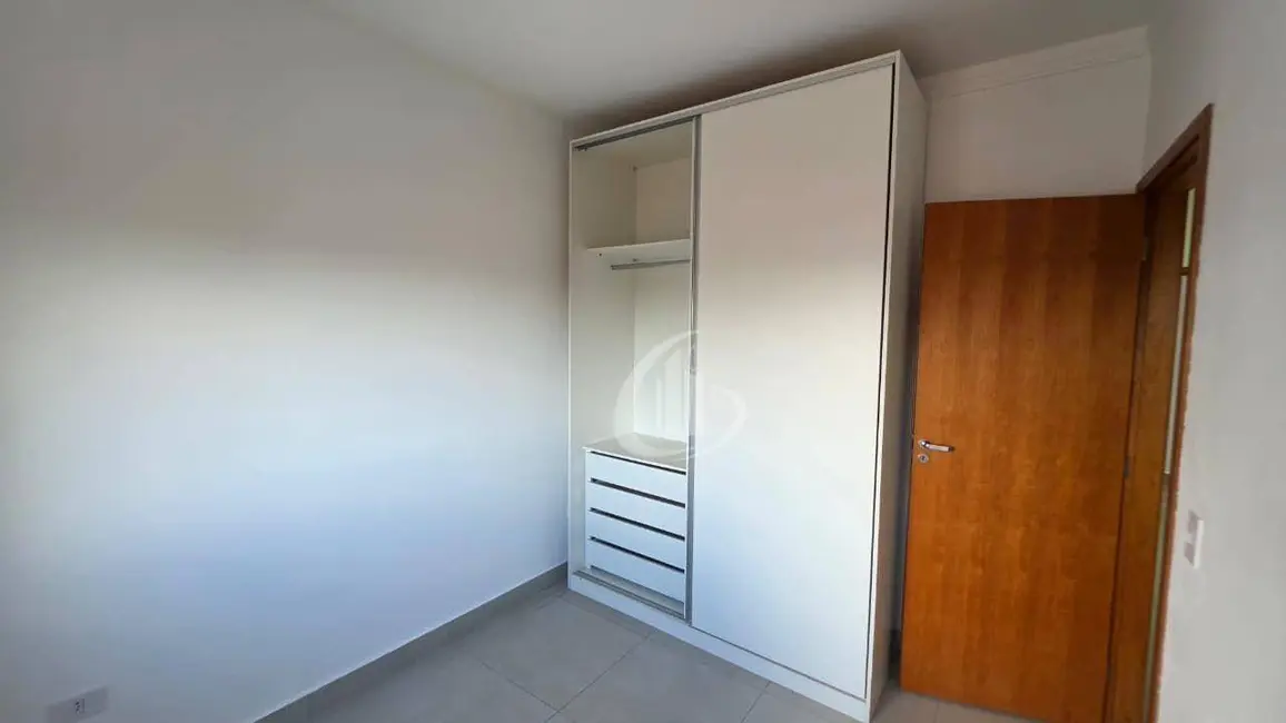 Foto 2 de Apartamento com 1 quarto para alugar, 30m2 em Parque Peruche, São Paulo - SP