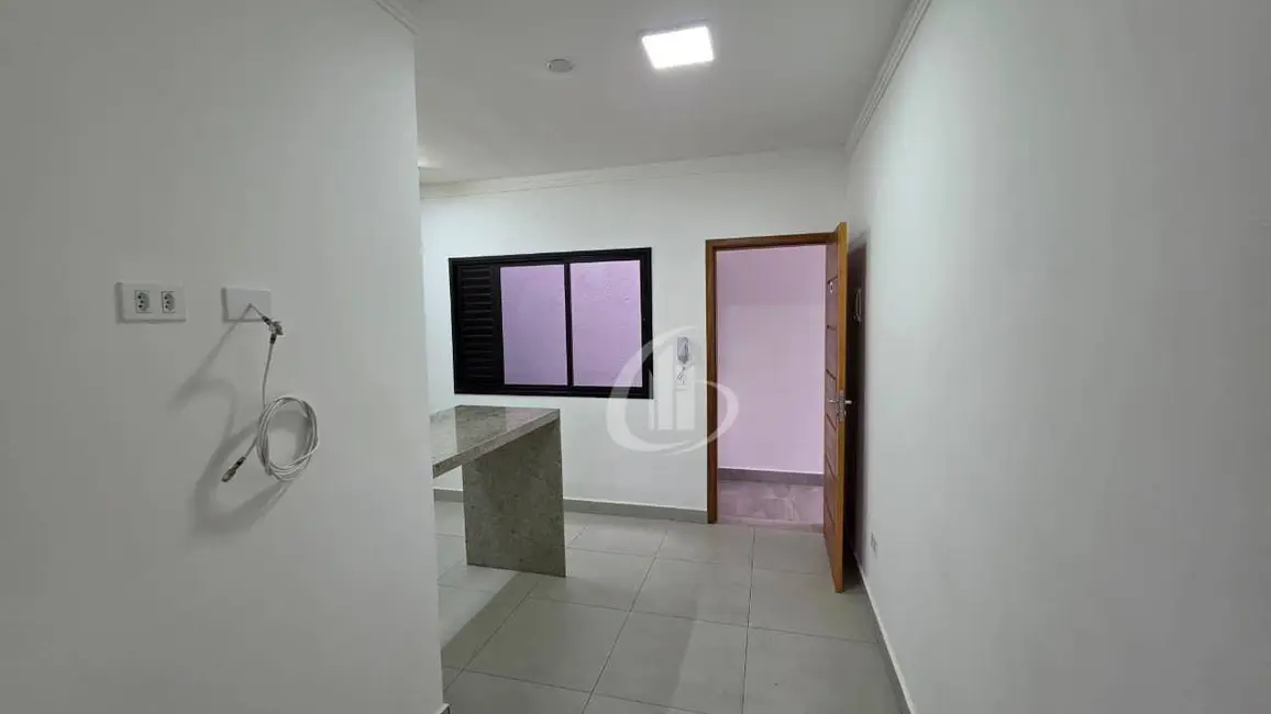 Foto 4 de Apartamento com 1 quarto para alugar, 30m2 em Parque Peruche, São Paulo - SP