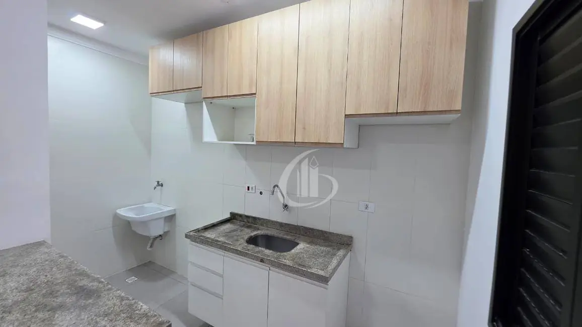 Foto 3 de Apartamento com 1 quarto para alugar, 30m2 em Parque Peruche, São Paulo - SP