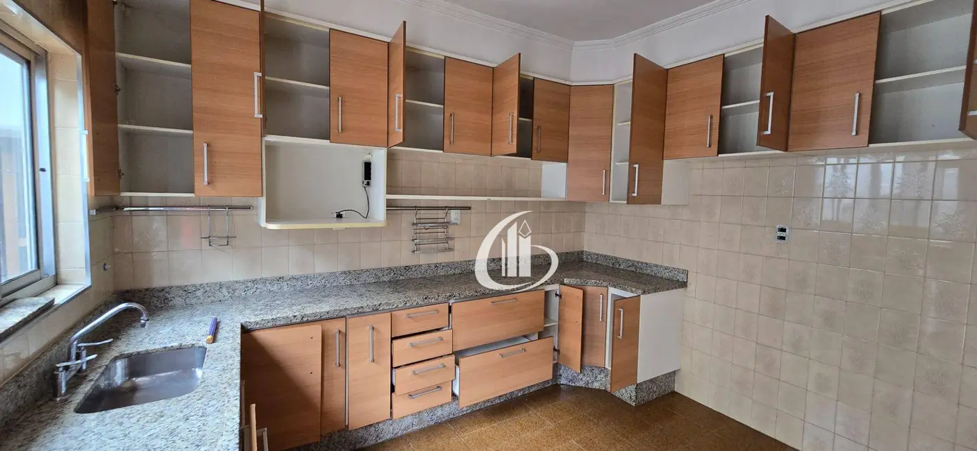Foto 4 de Casa com 2 quartos para alugar, 60m2 em Vila Leonor, São Paulo - SP