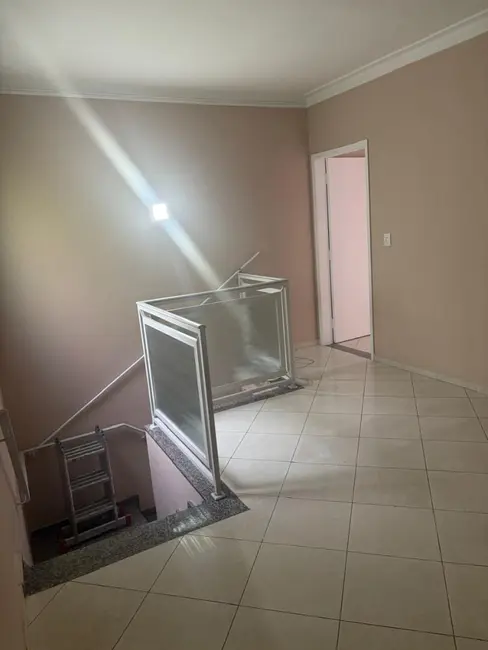 Apartamento com 2 quartos para alugar, 99m2 em Santa Teresinha, São Paulo - SP - imagem 7 Foto 7 de Apartamento com 2 quartos para alugar, 99m2 em Santa Teresinha, São Paulo - SP