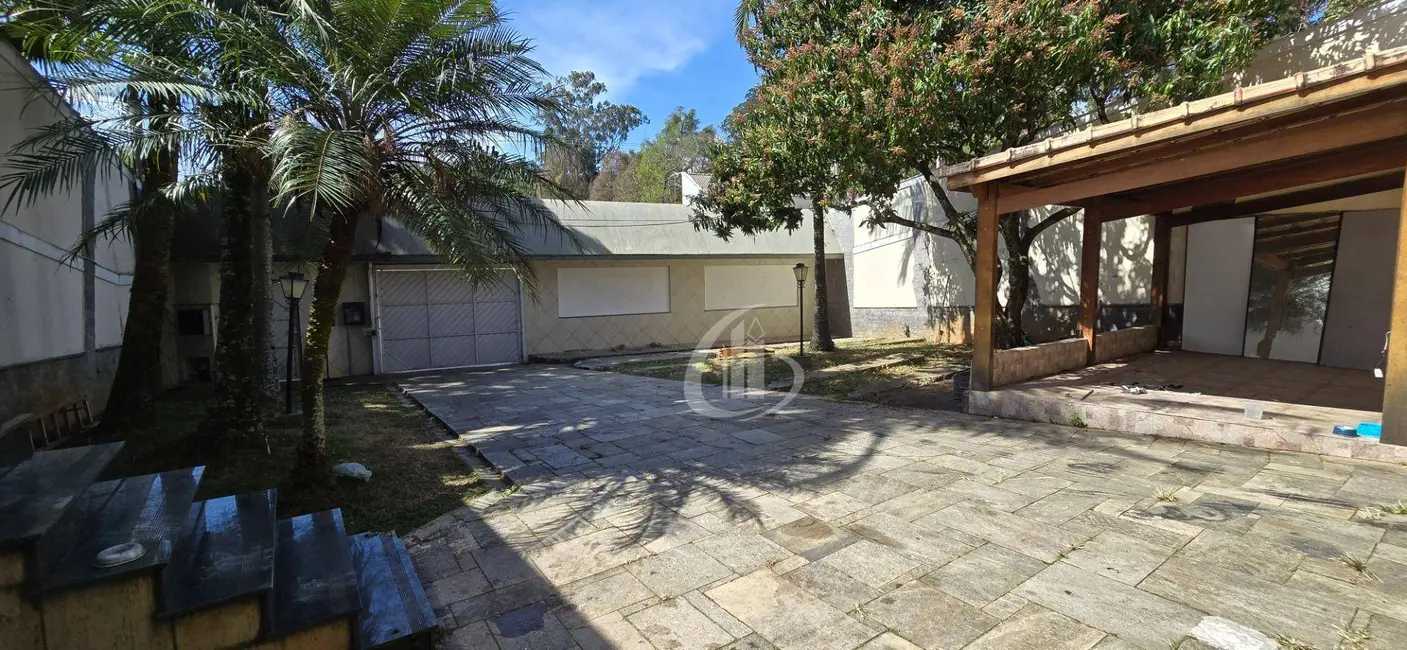 Sobrado com 4 quartos à venda, 600m2 em Horto Florestal, São Paulo - SP - imagem 1 Foto 1 de Sobrado com 4 quartos à venda, 600m2 em Horto Florestal, São Paulo - SP